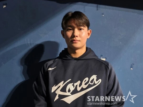 "원하는 구속 안 나왔다" KS 무실점에도 냉정했던 LG 신인, 국대 데뷔전 155㎞ 강속구 쾅! 아쉬움 달랬다